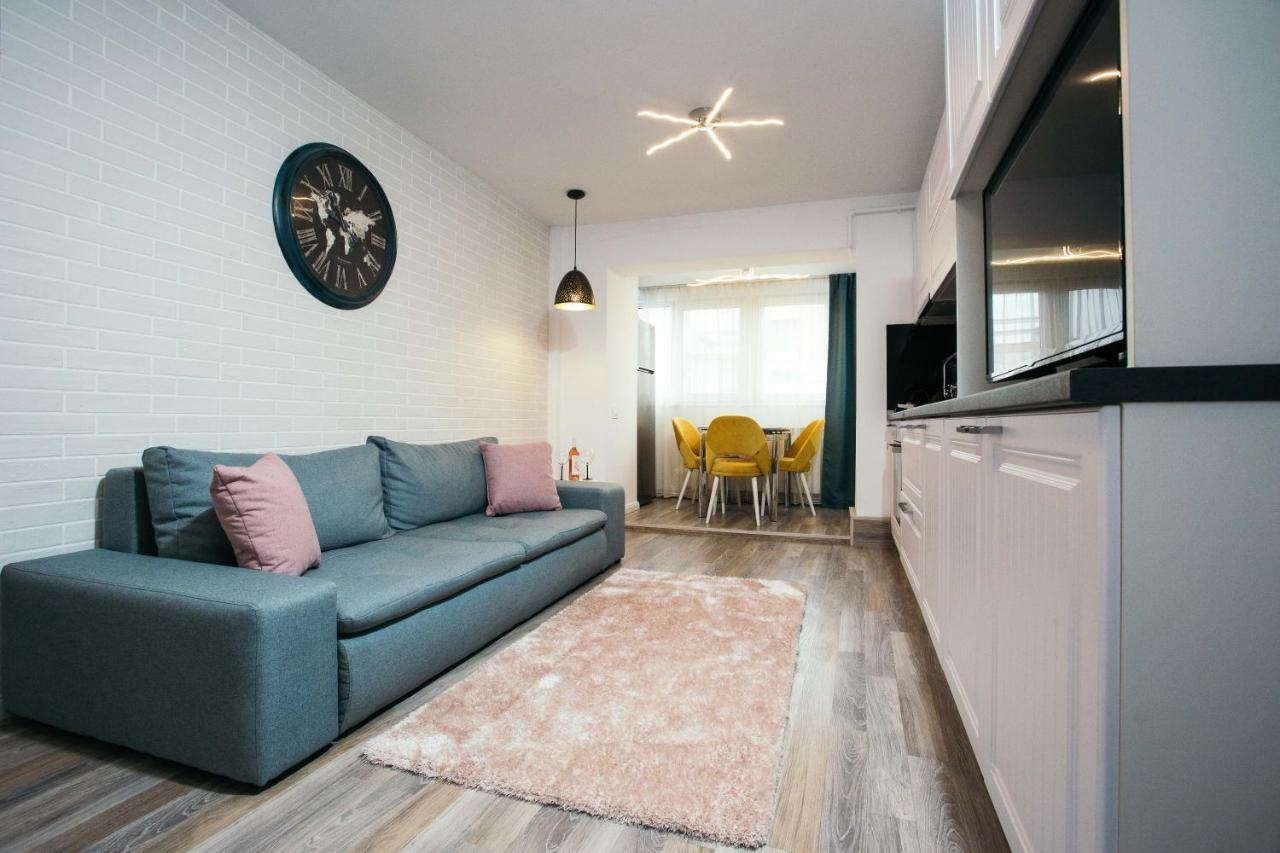 Briana Luxury Apartment クルージュ＝ナポカ エクステリア 写真
