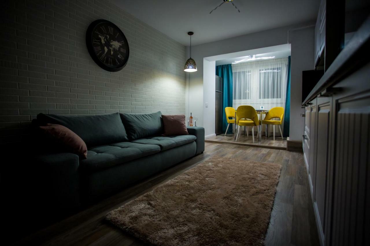Briana Luxury Apartment クルージュ＝ナポカ エクステリア 写真